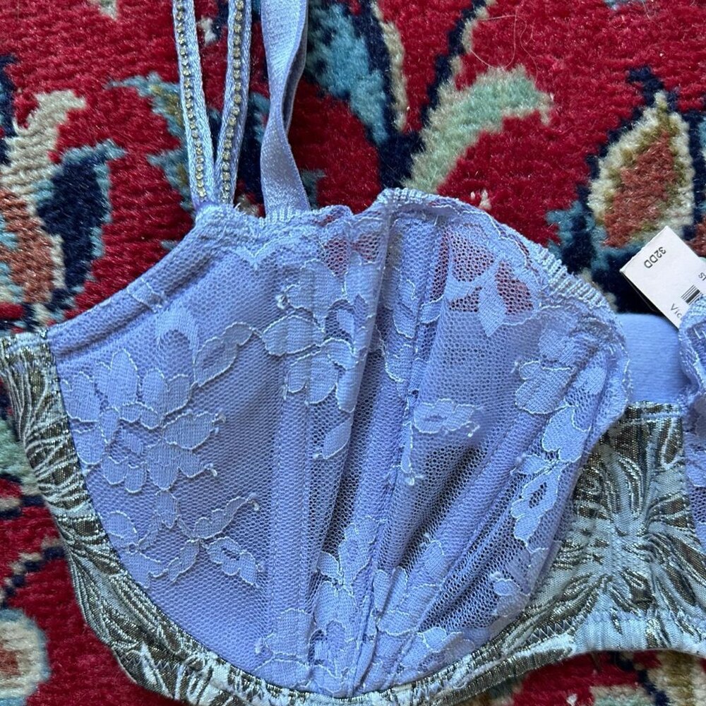 NWT Lilac Rhinestone Bra - Picture 2 of 2